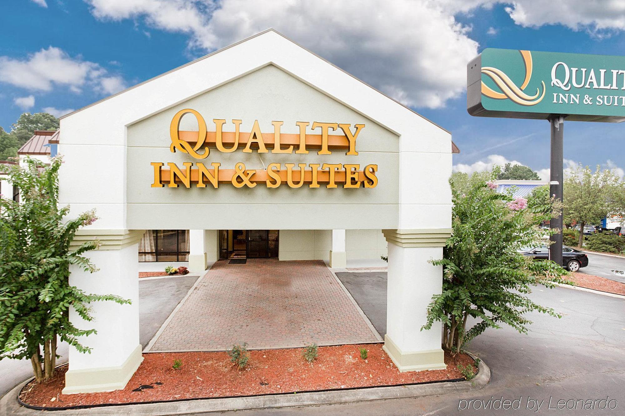Quality Inn & Suites Near Six Flags - Austell Dış mekan fotoğraf